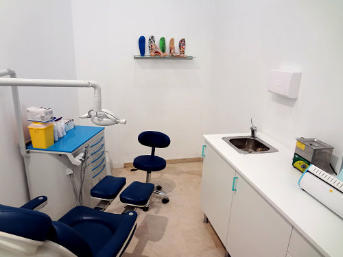 GABINETE 1 Clinica Esborronda